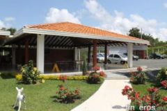 INCREÍBLE FINCA Y EXCELENTE PRECIO PARA ESTE FIN DE SEMANA - Finca en Pereira, Risaralda